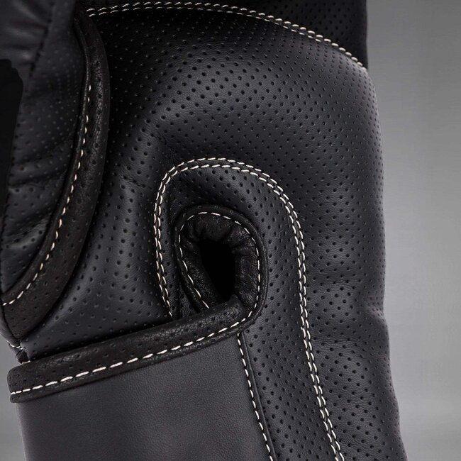 Venum Impact Evo bokshandschoenen – Black