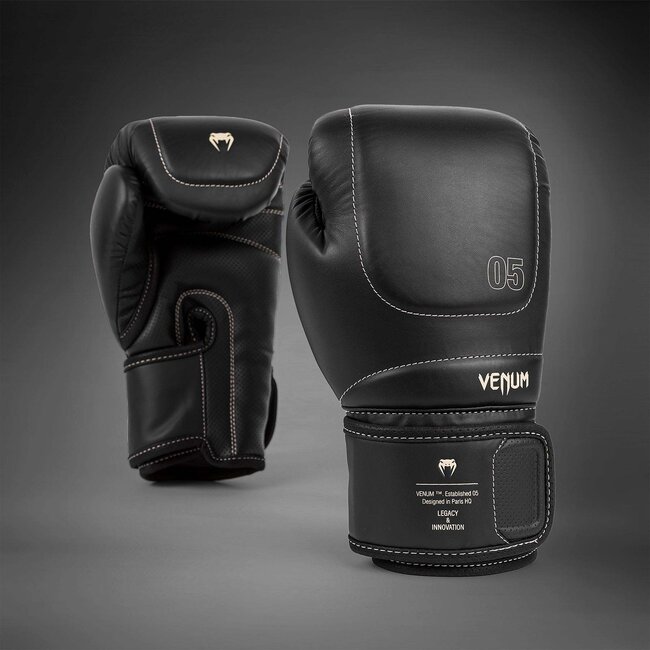Venum Impact Evo bokshandschoenen – Black