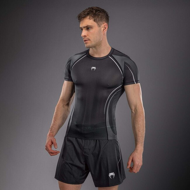 Venum Stealth rashguard korte mouwen – Zwart/Wit