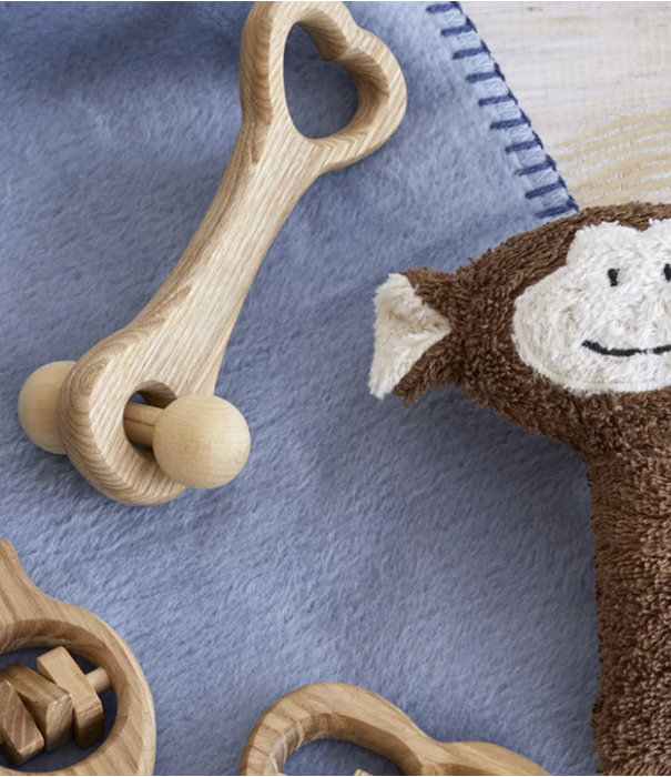 GruneErde  Ash wood rattle key 17.5 x 8.0 x 1.3 cm