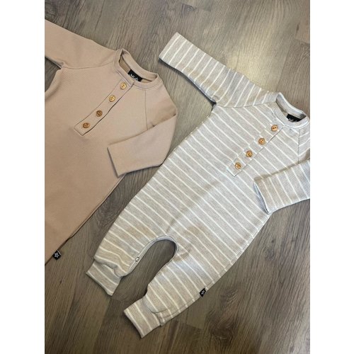 by Kels Boxpakje | Button Beige melange stripes by Kels Boxpakje | Button Beige melange stripes