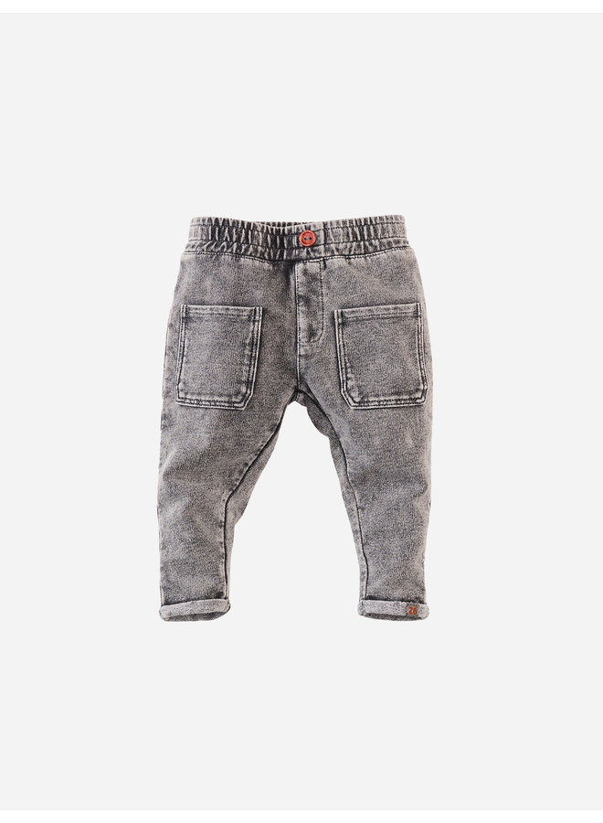 Z8 Newborn FW22 Yangra Joggers - Charcoal Grey