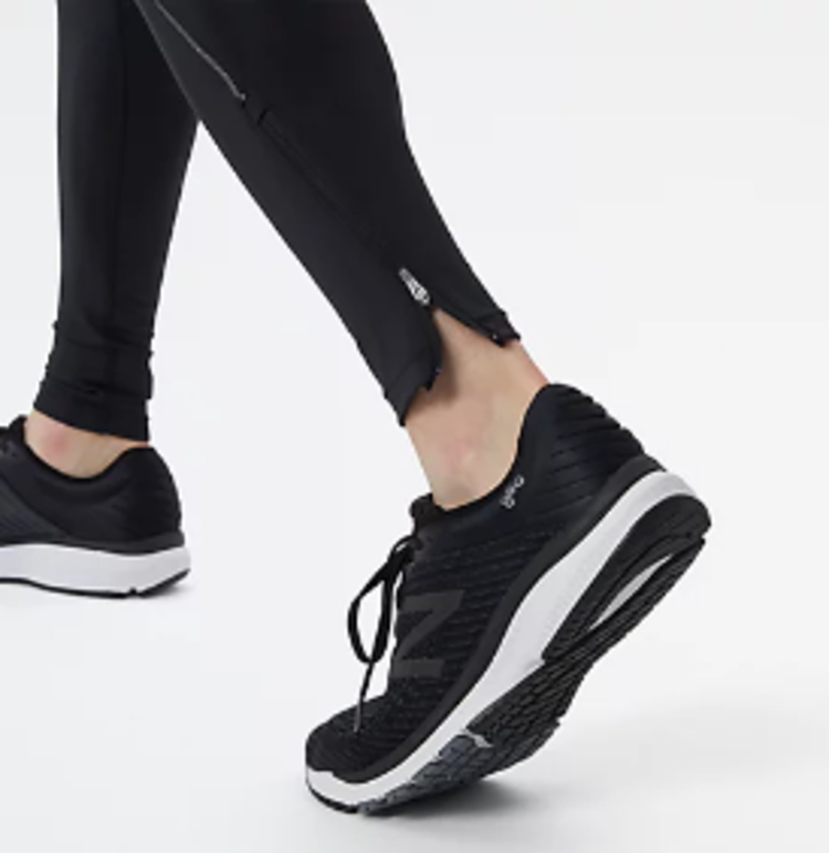 NEW BALANCE TIGHT