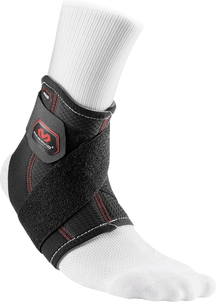 Ankle Support With Figure-8 Straps Black