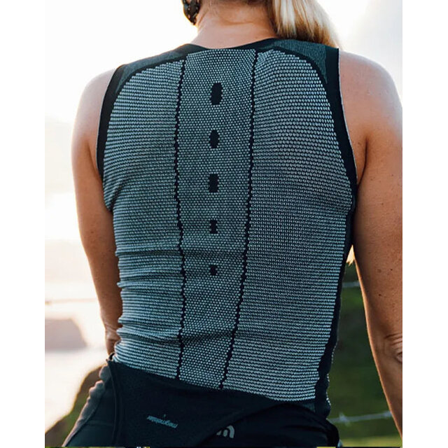 Megmeister sleeveless base layer - dames