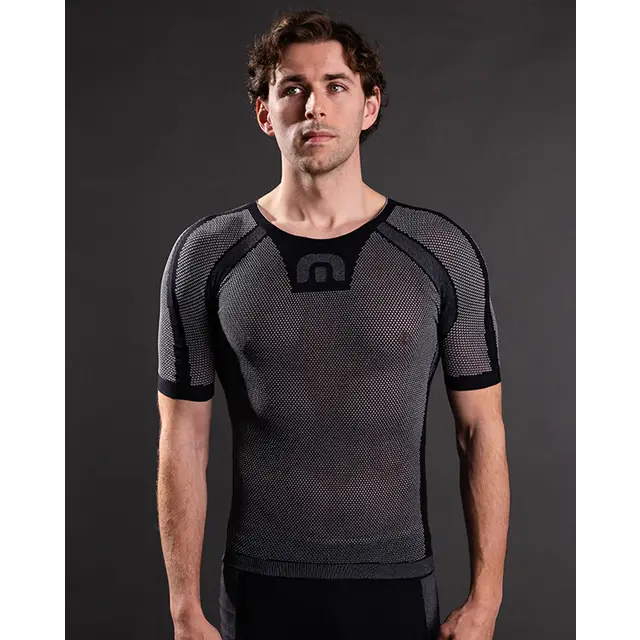 Megmeister Base Layer Short Sleeved L/XL zwart Megmeister Base Layer Short Sleeved L/XL zwart