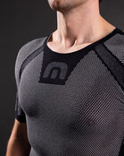 Megmeister Base Layer Short Sleeved L/XL zwart Megmeister Base Layer Short Sleeved L/XL zwart