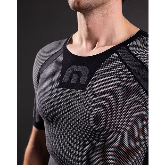 Megmeister Base Layer Short Sleeved L/XL zwart Megmeister Base Layer Short Sleeved L/XL zwart