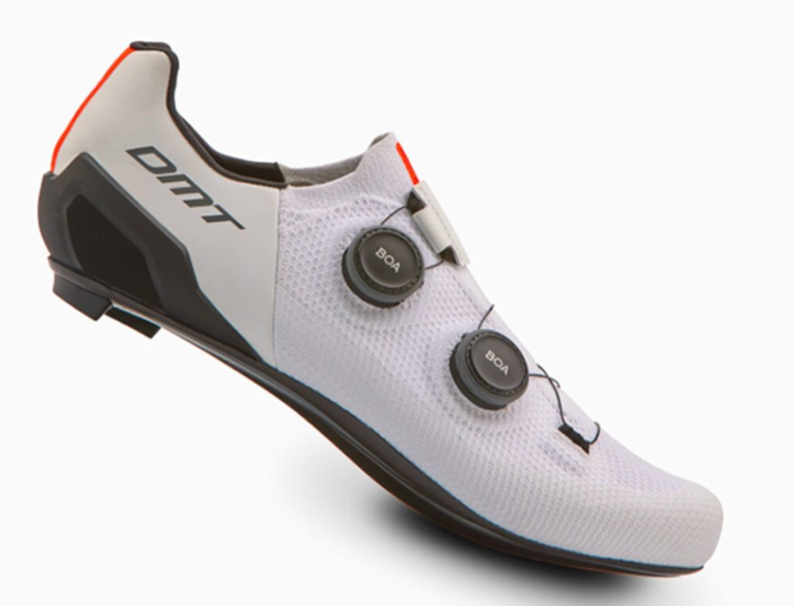 DMT SS24 (M0010DMT23SH10-A-0065) SCHOENEN ROAD SH10 ZWART/WIT