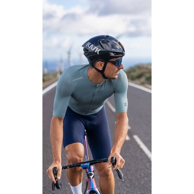 Kask helm Utopia Y WG11 black (L 59-62cm) Kask helm Utopia Y WG11 black (L 59-62cm)