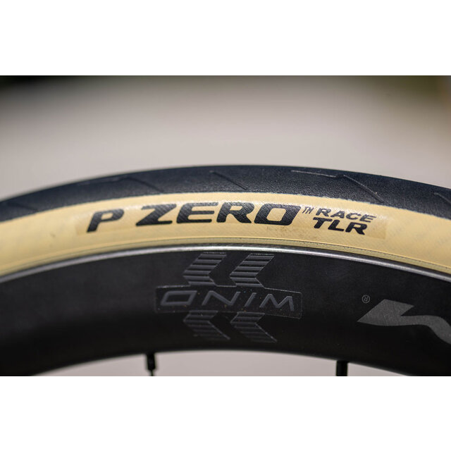 Pirelli P ZERO Race TLR Retro 28 - 622 Pirelli P ZERO Race TLR Retro 28 - 622