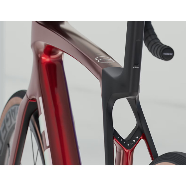 TREK Madone SL 6 Gen 8 - 2025 TREK Madone SL 6 Gen 8 - 2025