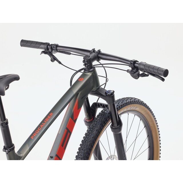 TREK Procaliber 8 MATTE MERCURY/LITHIUM GREY L 46cm L 2026