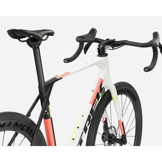 TREK DOMANE SL 6 AXS ML WT