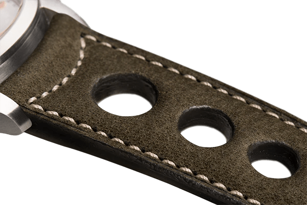 Bracelet aéré en nubuck brun surpiqué écru