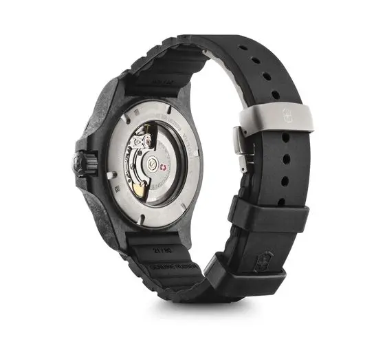 Montre Victorinox - INOX Carbon Automatic