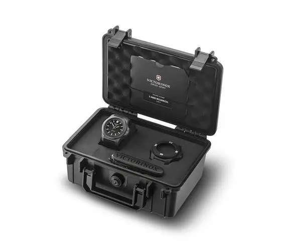 Montre Victorinox - INOX Carbon Automatic