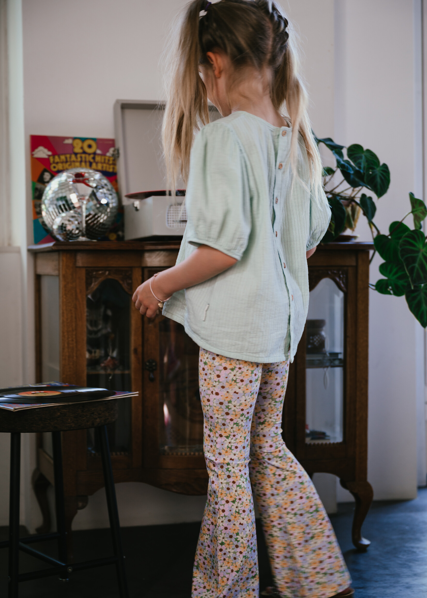 Petit Blush Petit Blush | Bowie Flared Pants - Flowers AOP