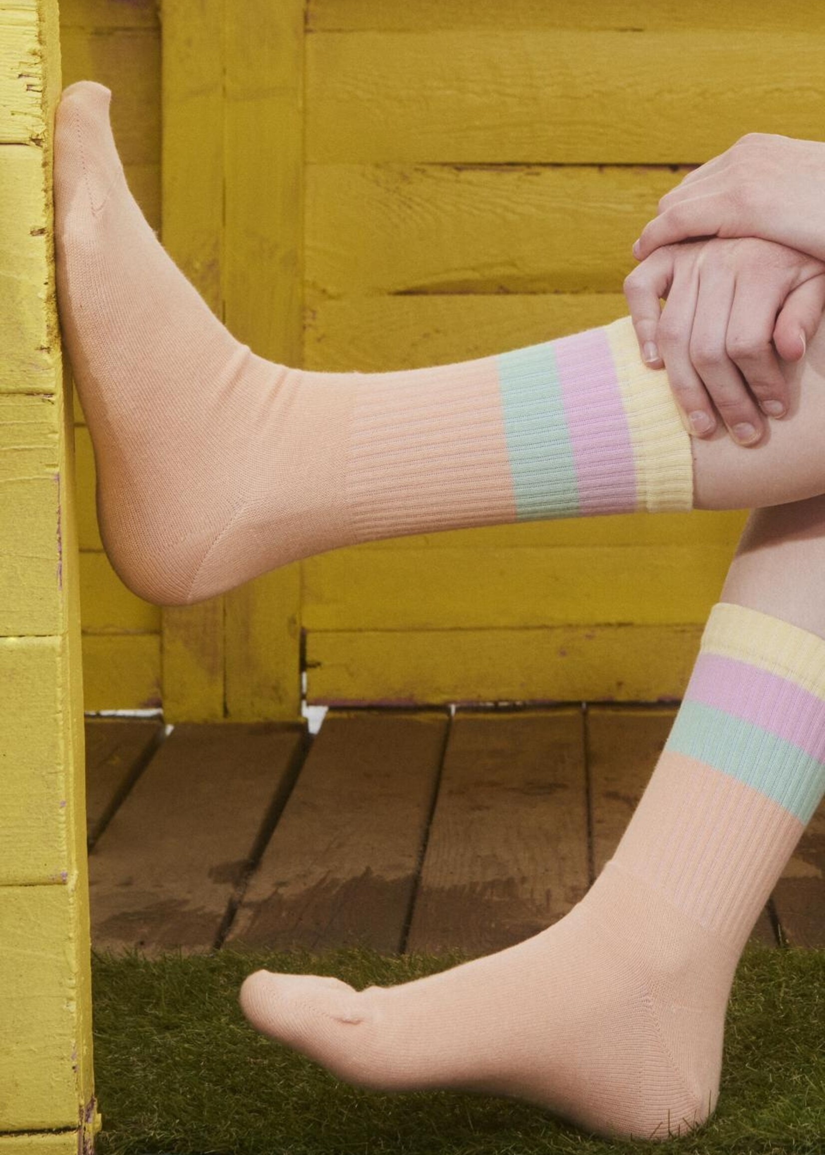 Melton Melton | Wide stripes socks - Peach Perfect - col. 1070