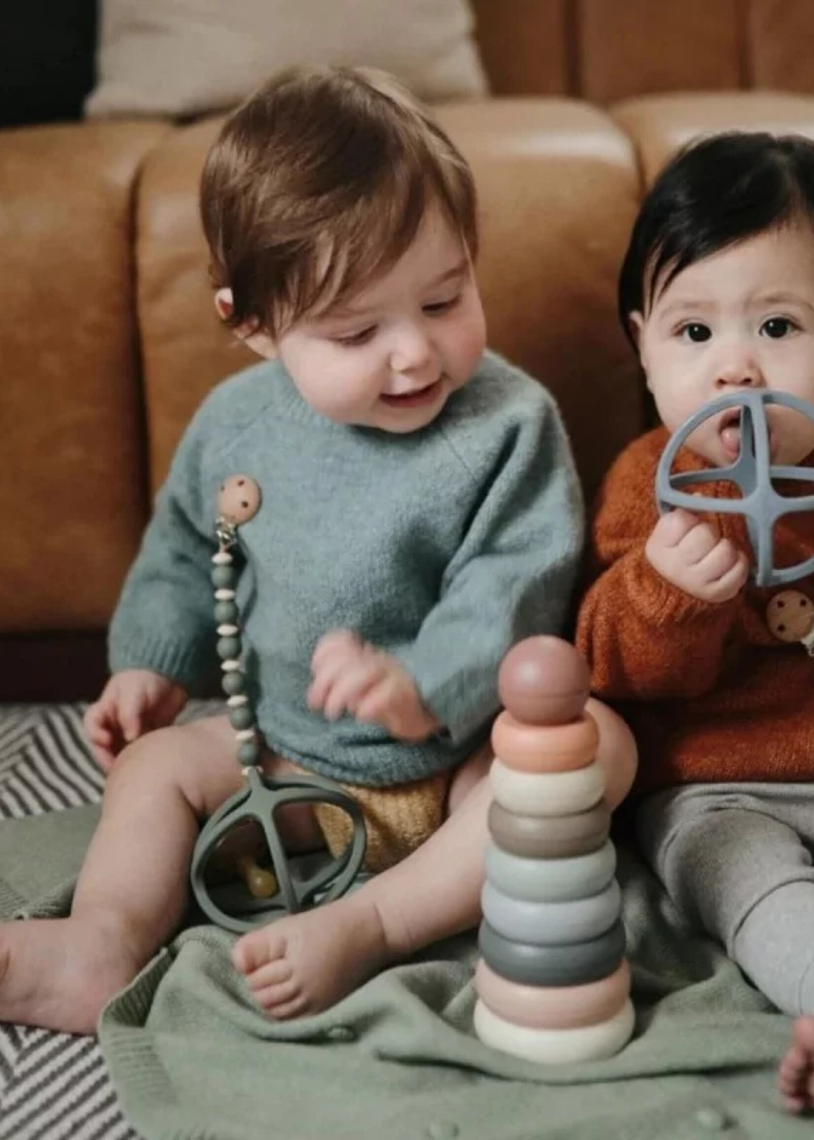 Mushie Mushie | Teether ball - Dried Thyme