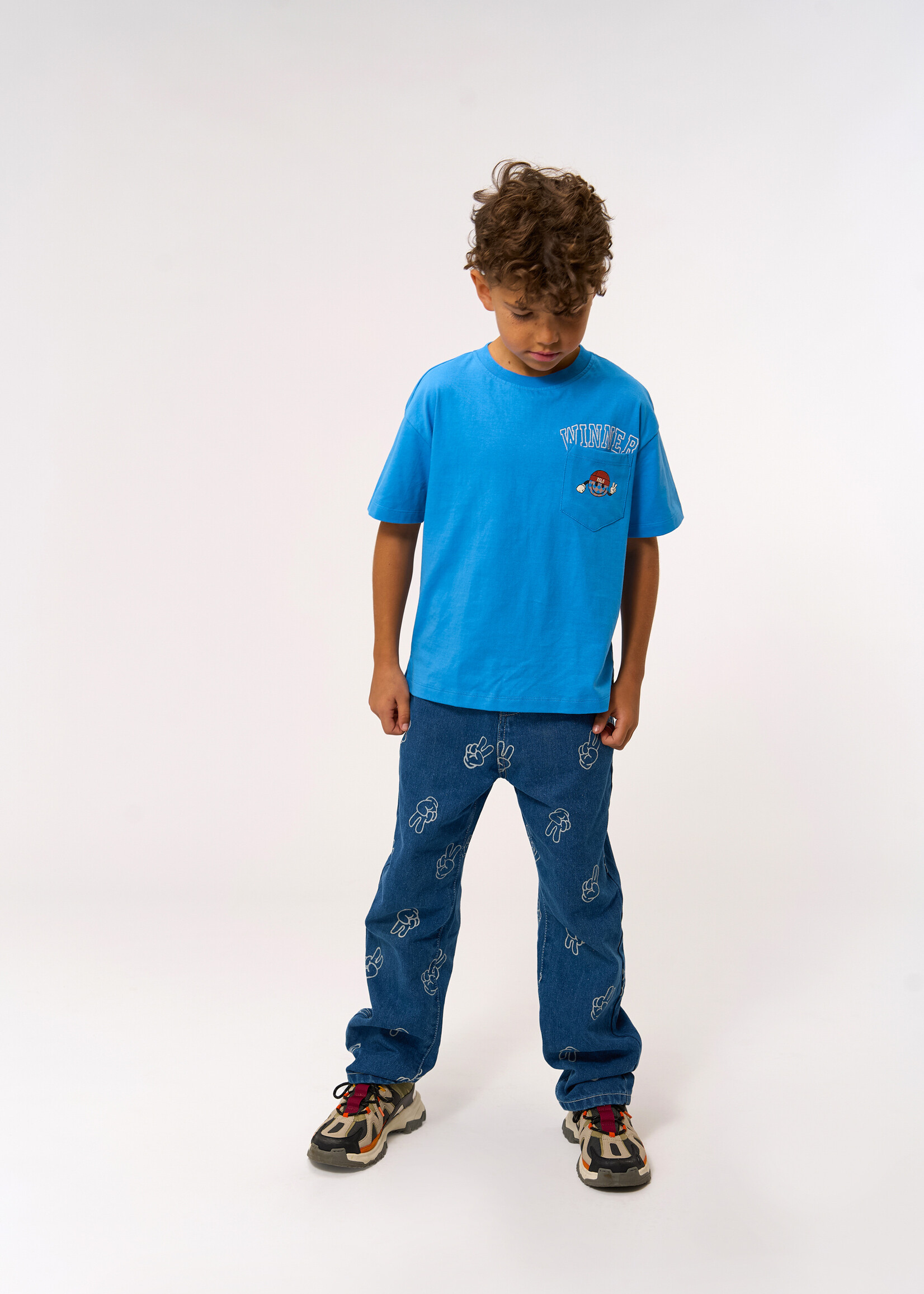 THE NEW THE NEW | TNPewter Loose Fit Jeans - Medium Blue Denim AOP