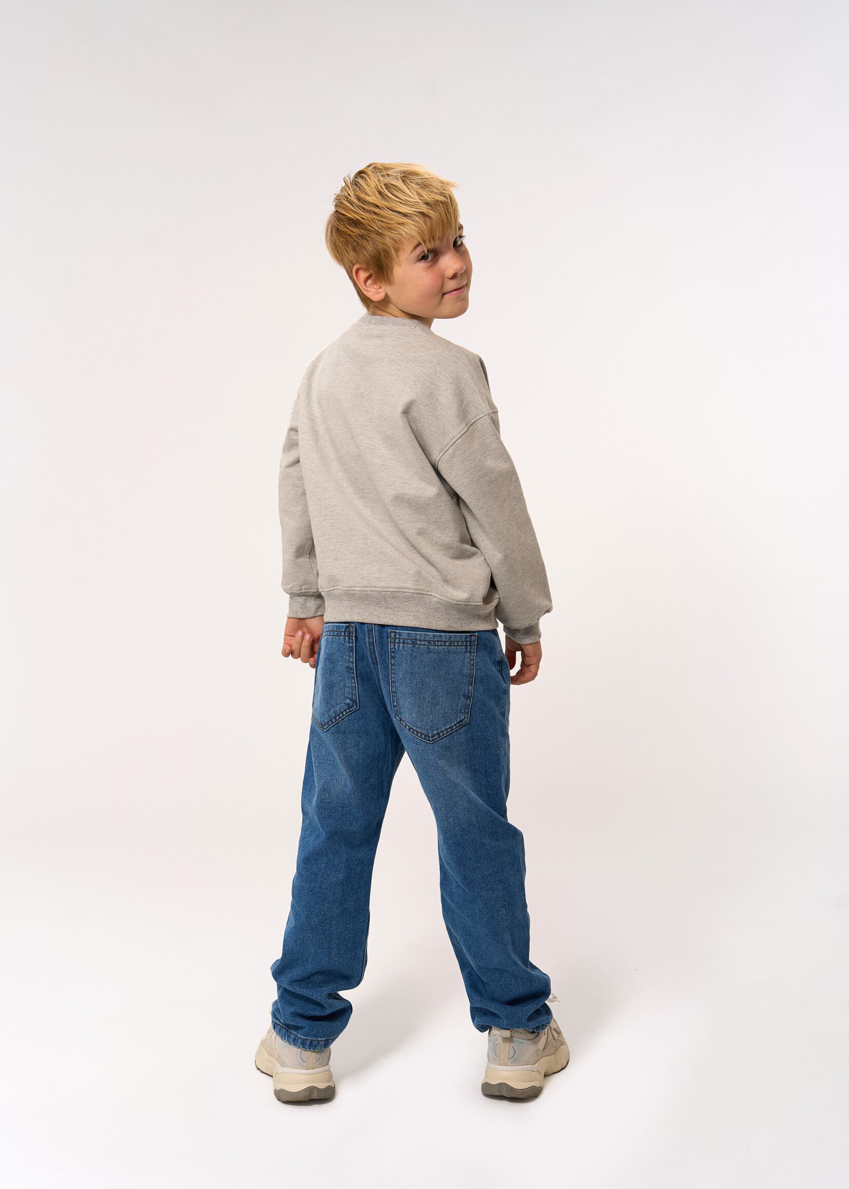 THE NEW THE NEW | TNPenno OS Sweatshirt - Light Grey Melange