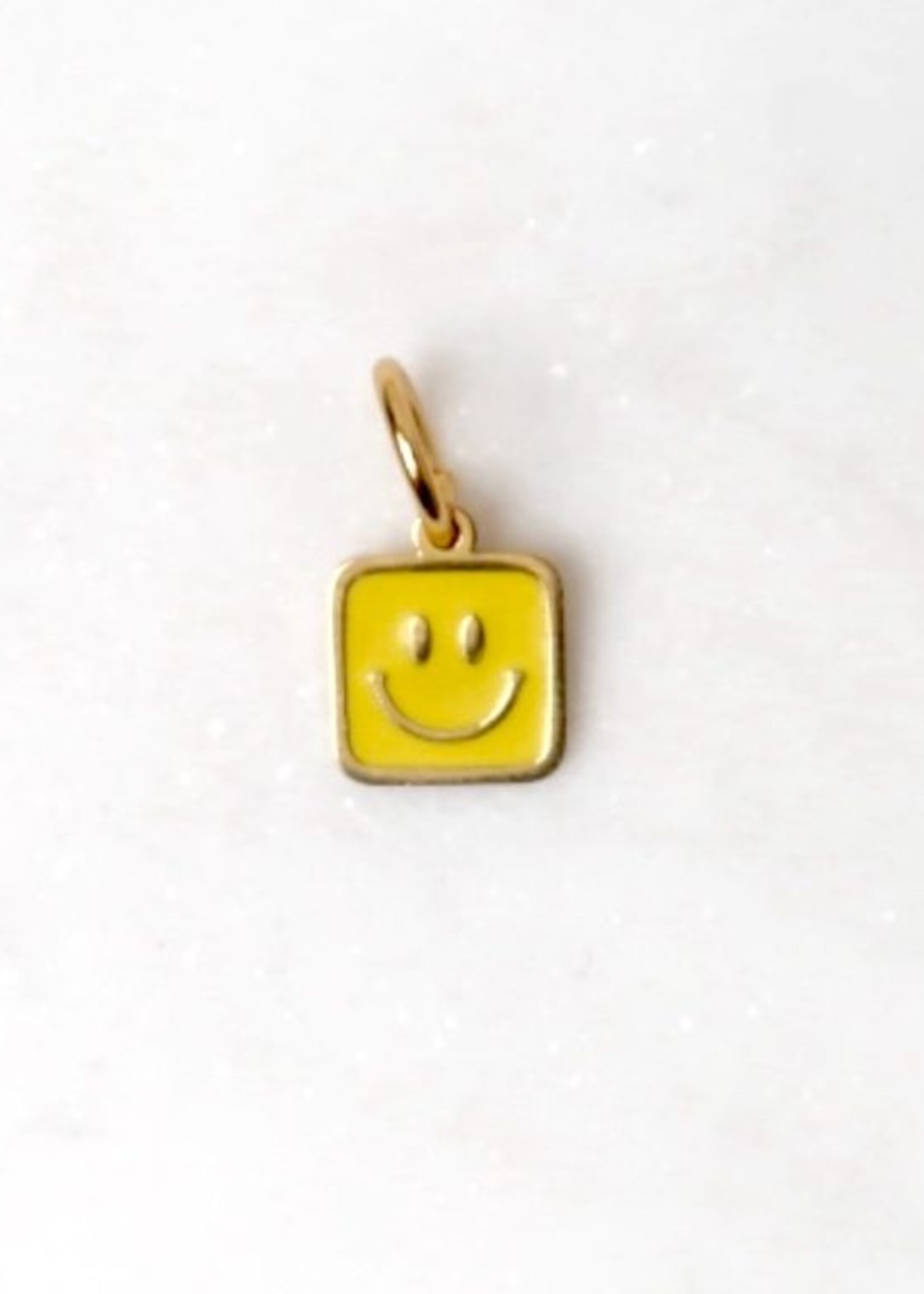 LOVEissue LOVEissue | Charm - Square yellow smiley