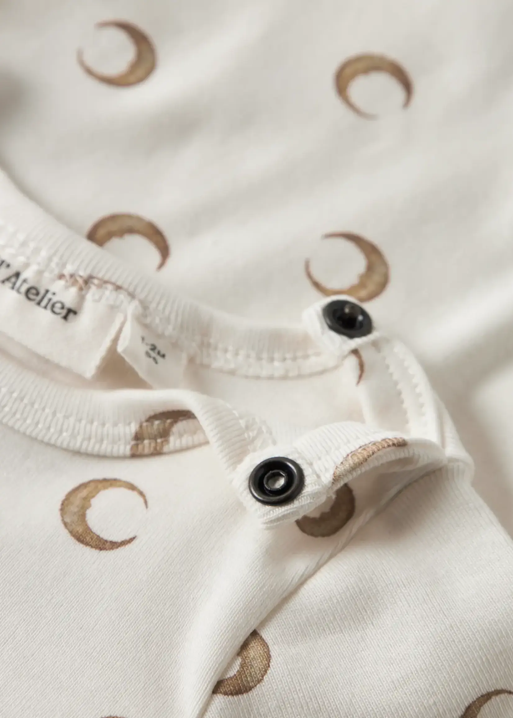 Lil’ Atelier Lil' Atelier | NBNLAYO KIM LS SLIM BODY LIL NOOS - Coconut Milk MOON