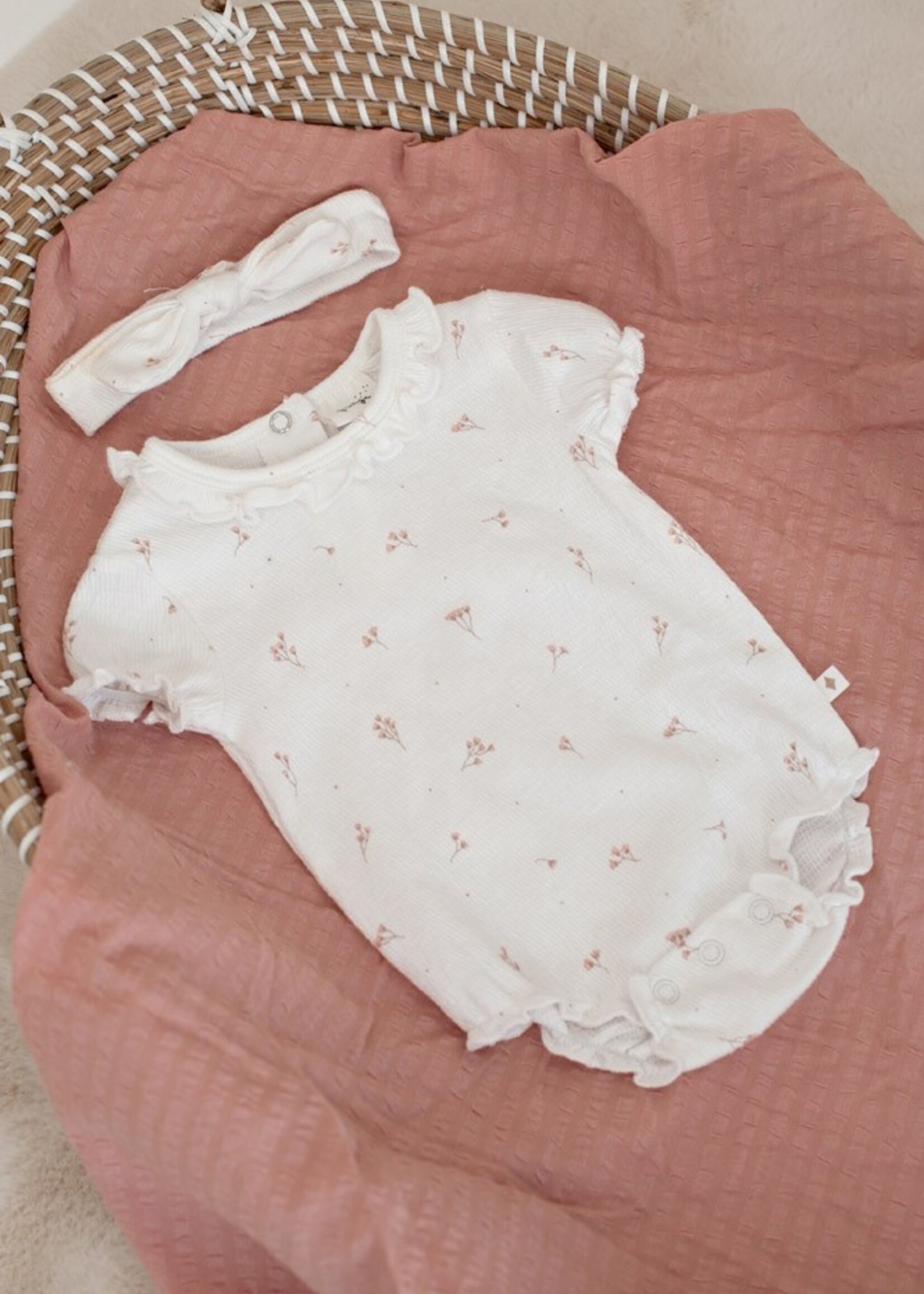 Feetje Feetje | Romper crinkle AOP k/m - Delicate Flower - Offwhite