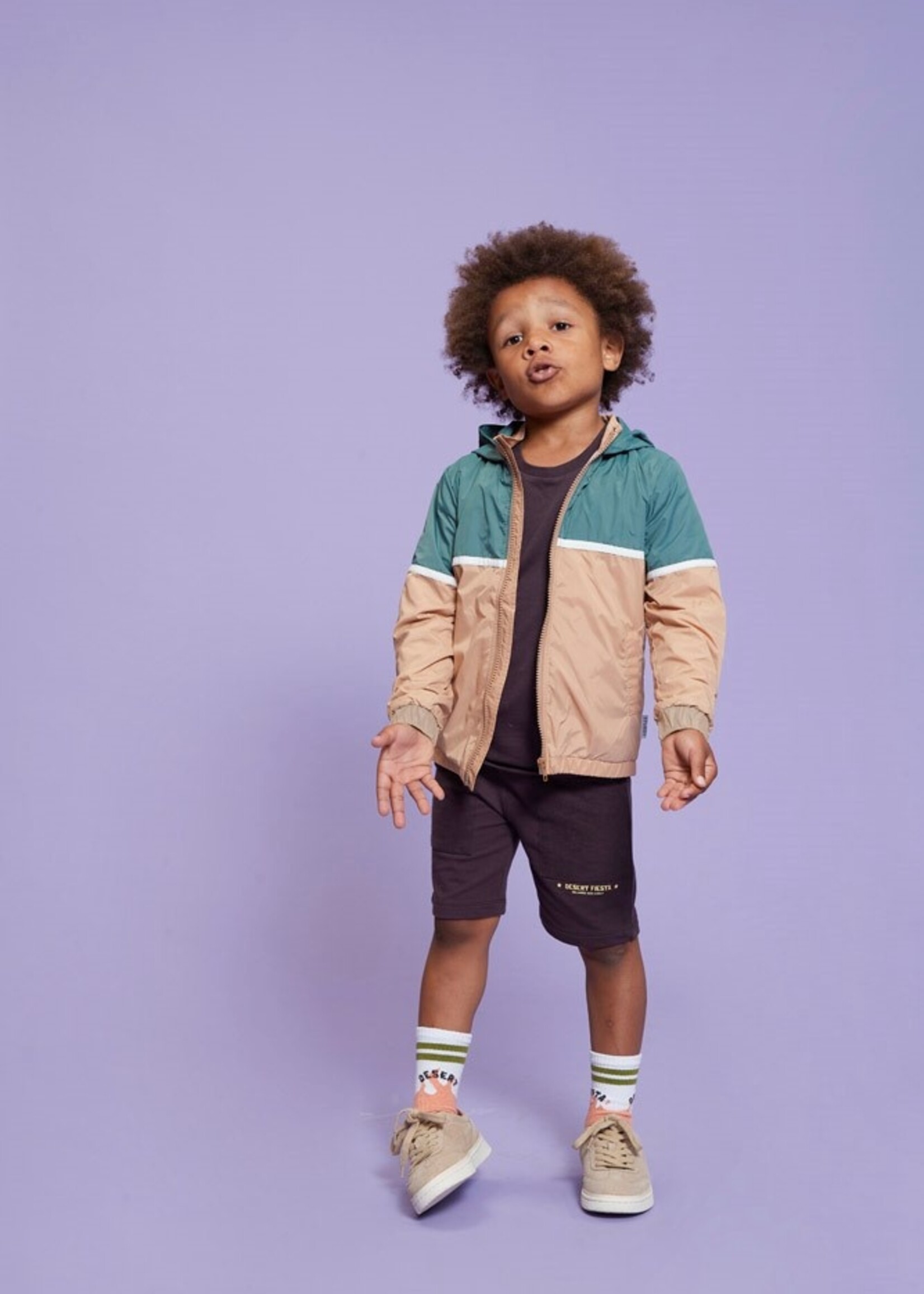 Sturdy Sturdy | Jasje met capuchon - Run the Day - Zand