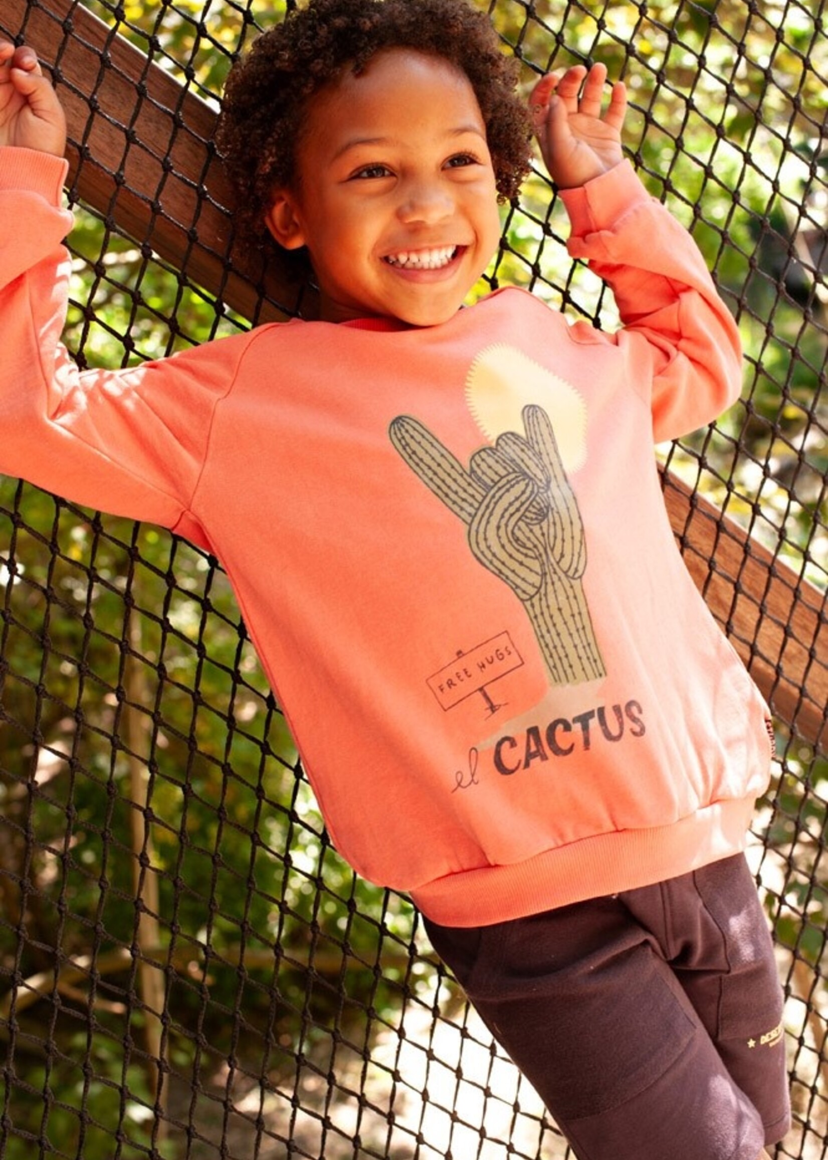 Sturdy Sturdy | Sweater - Desert Fiesta - Koraal