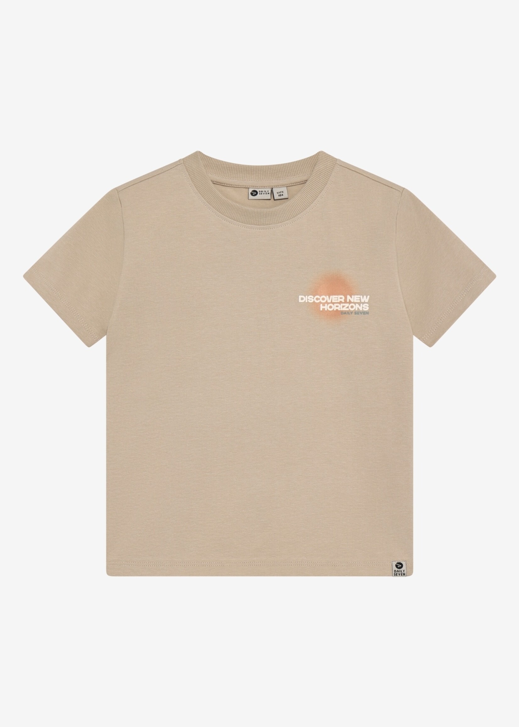 Daily7 Daily7 | T-shirt Backprint – Sand . 1