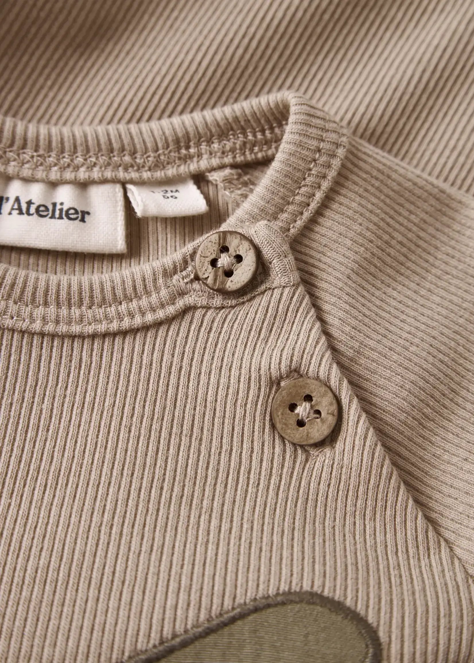 Lil’ Atelier Lil' Atelier | NBMHALLI HIS LS BODY LIL - Oxford Tan