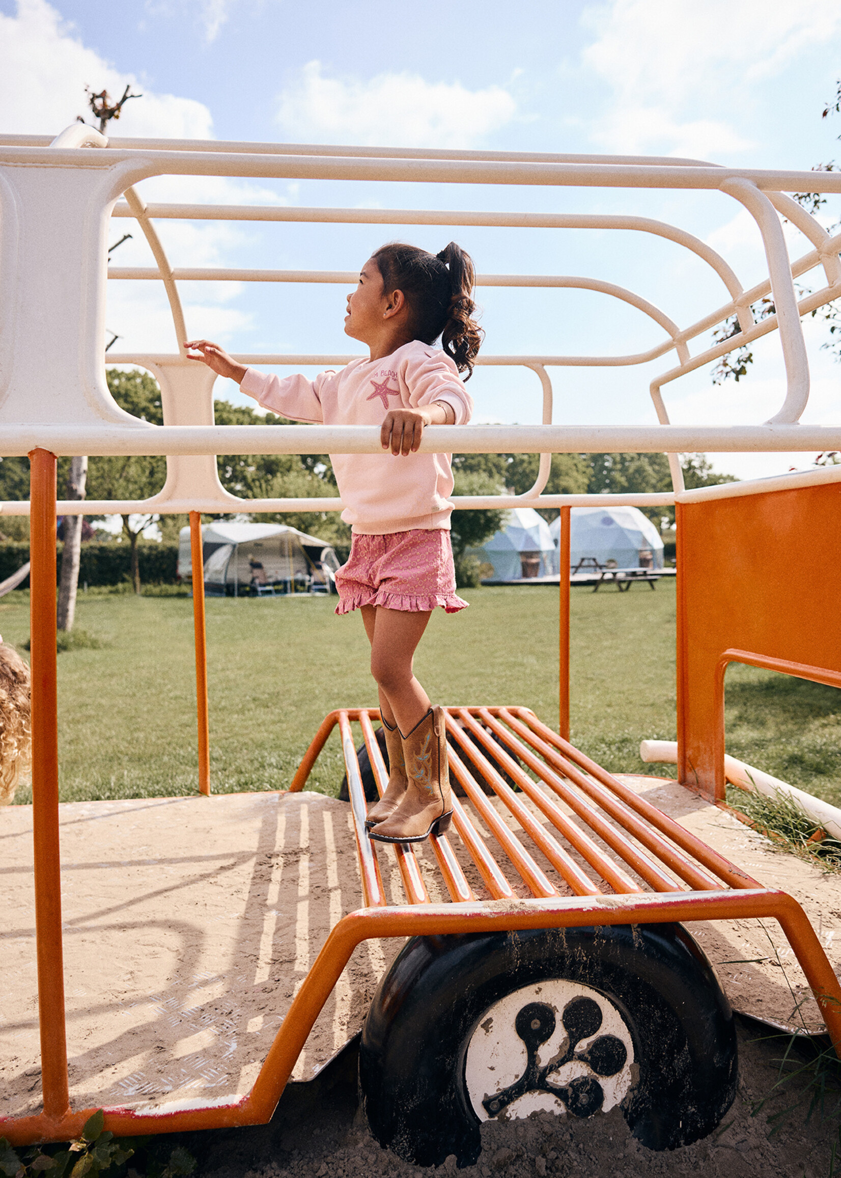 Daily7 Daily7 | Sweater Backprint – Rose