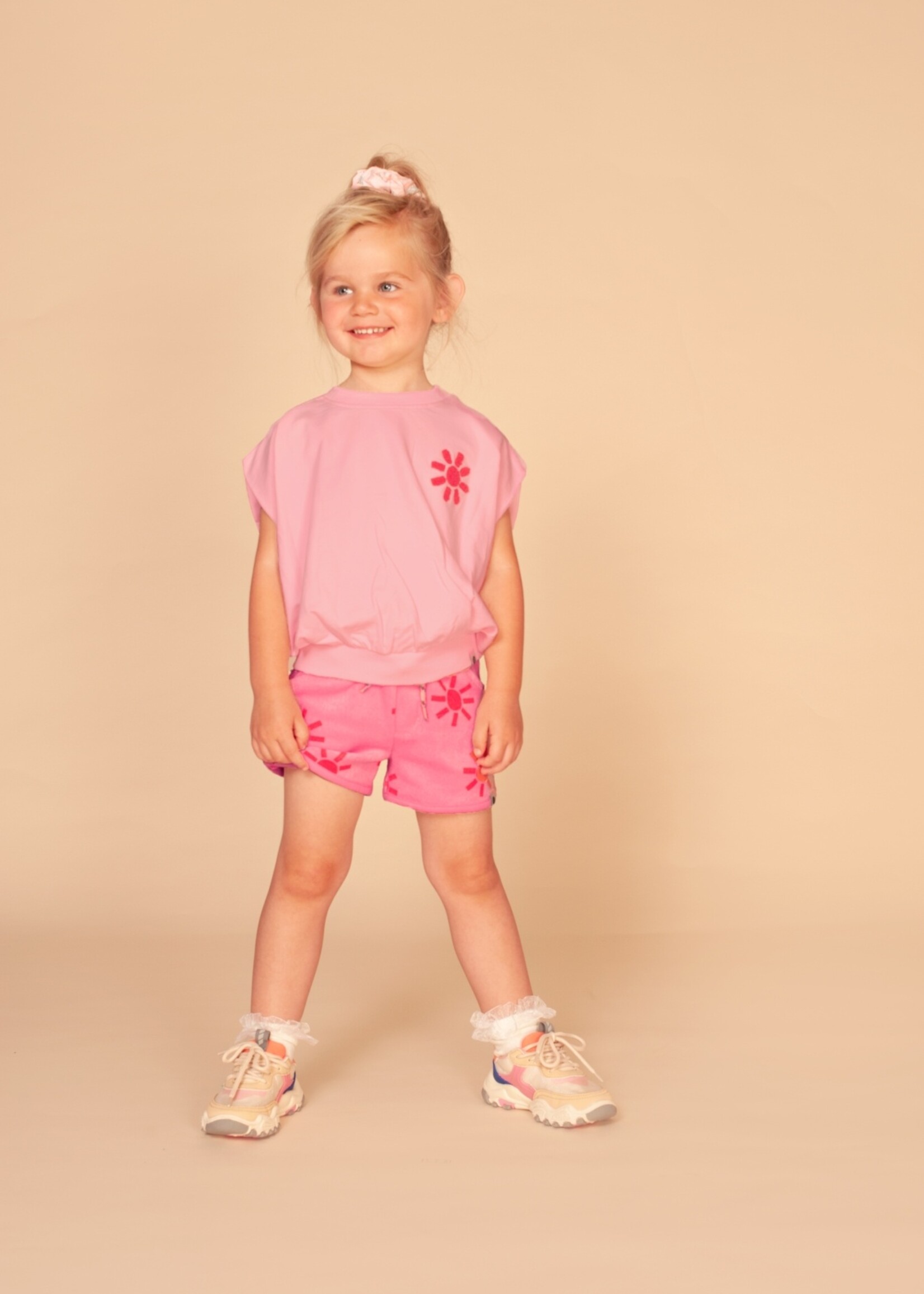 Stains & Stories | girls sweatshirt sleeveless - Blush