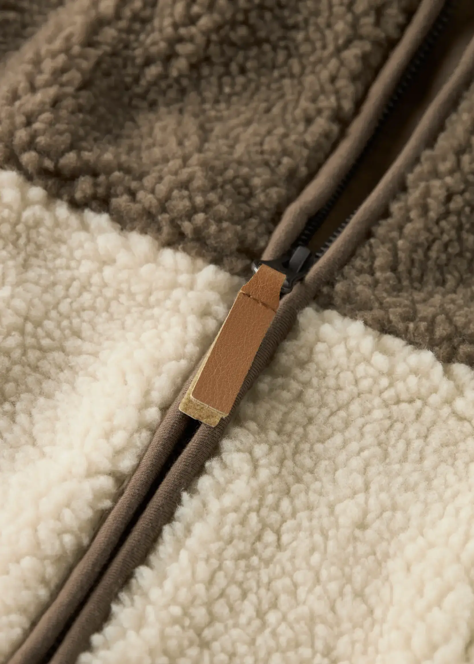 Lil’ Atelier Lil' Atelier | NMMLAJO LOOSE VEST LIL -  Turtledove\Shirtake