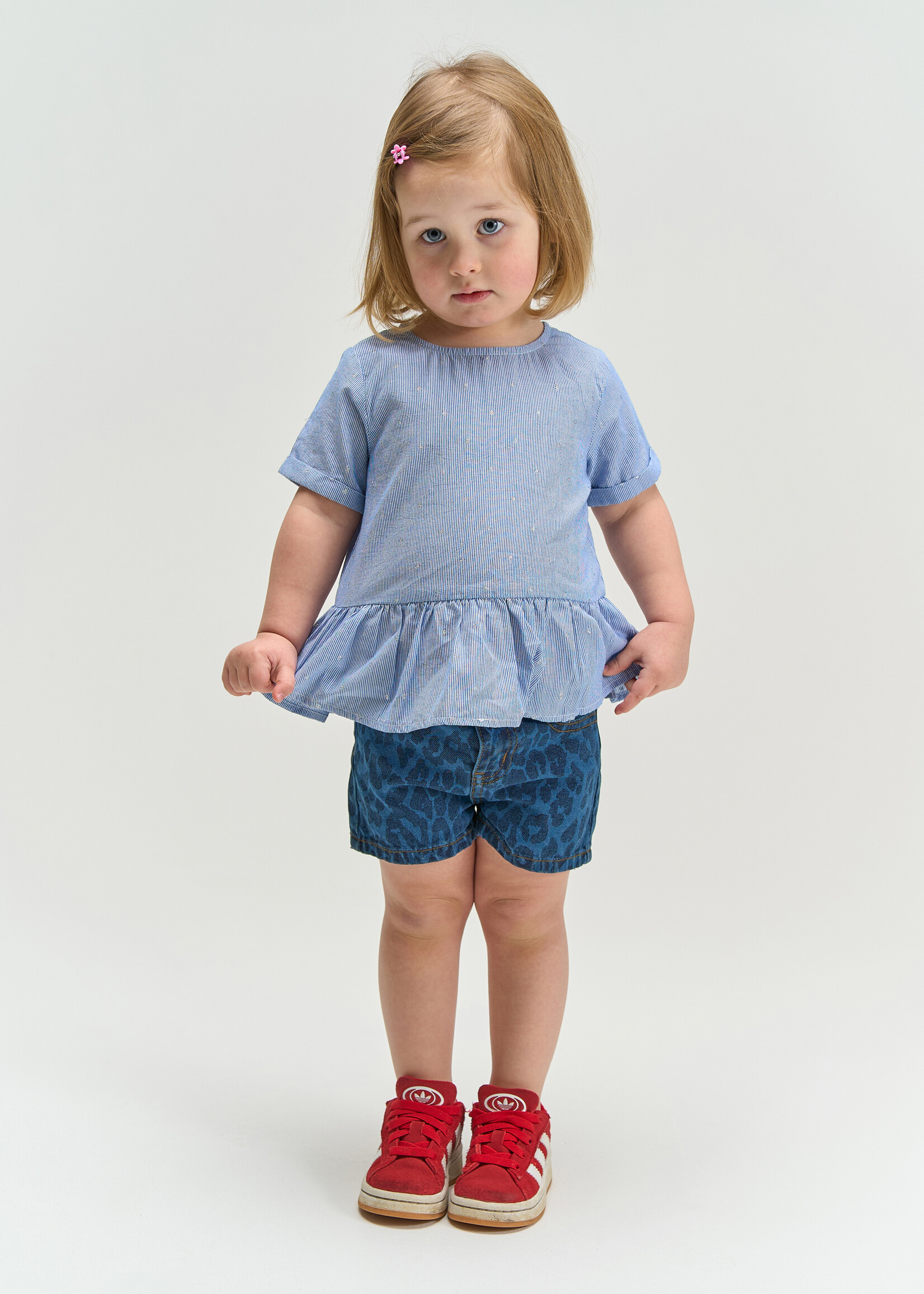 THE NEW SIBLINGS THE NEW SIBLINGS | TNSTPearl Regular Fit Denim Shorts – Medium Blue Denim AOP