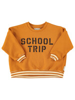 Piupiuchick Piupiuchick | sweatshirt | camel w/ "school trip" print