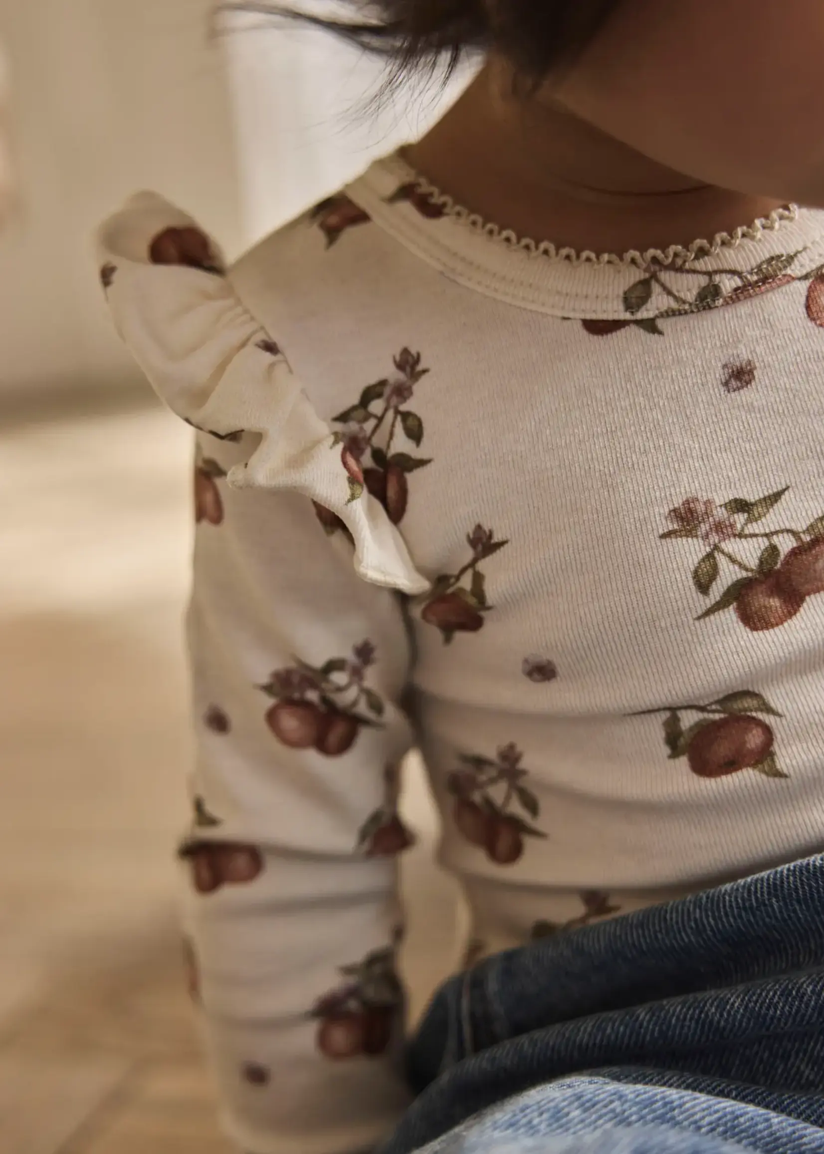 Lil’ Atelier Lil' Atelier | NBFGAYO KEP LS SLIM BODY LIL - Turtledove/Apple