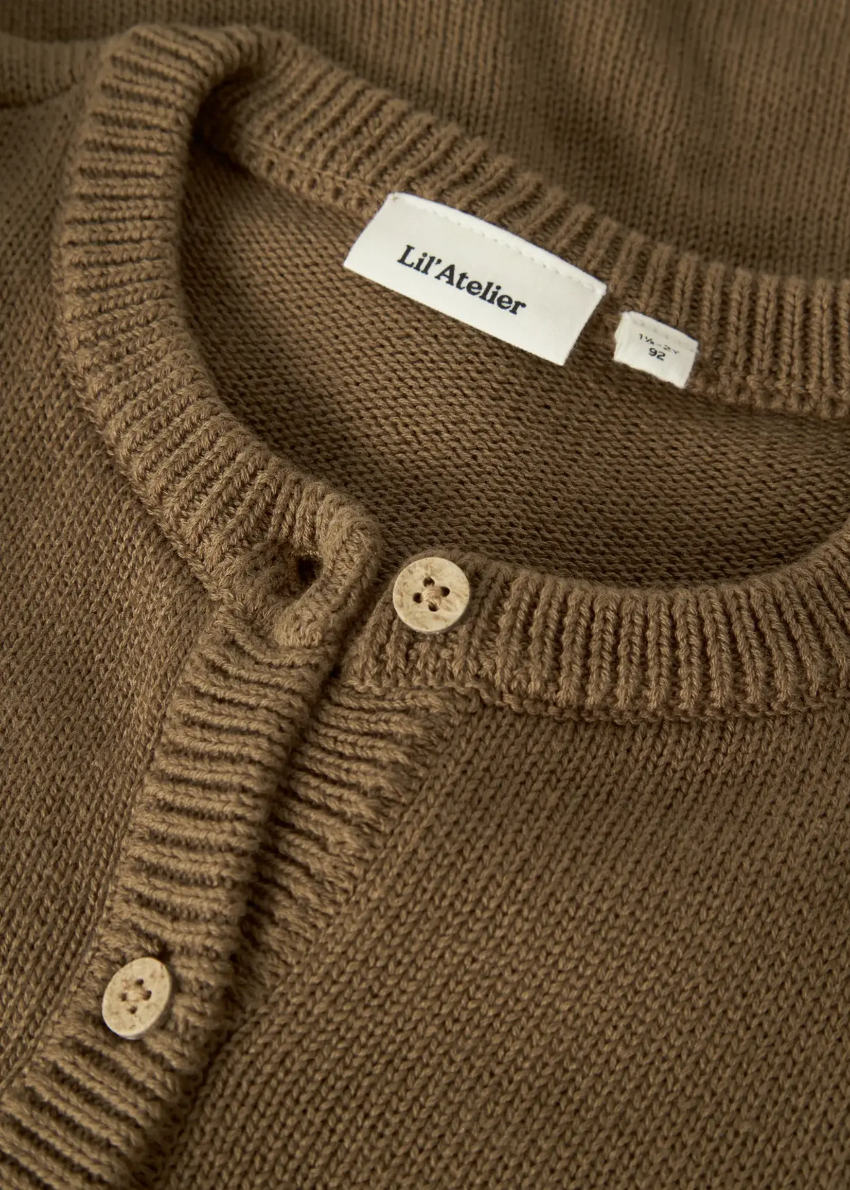 Lil’ Atelier Lil' Atelier | NMFKOPA LS KNIT CARD LIL - Kangaroo