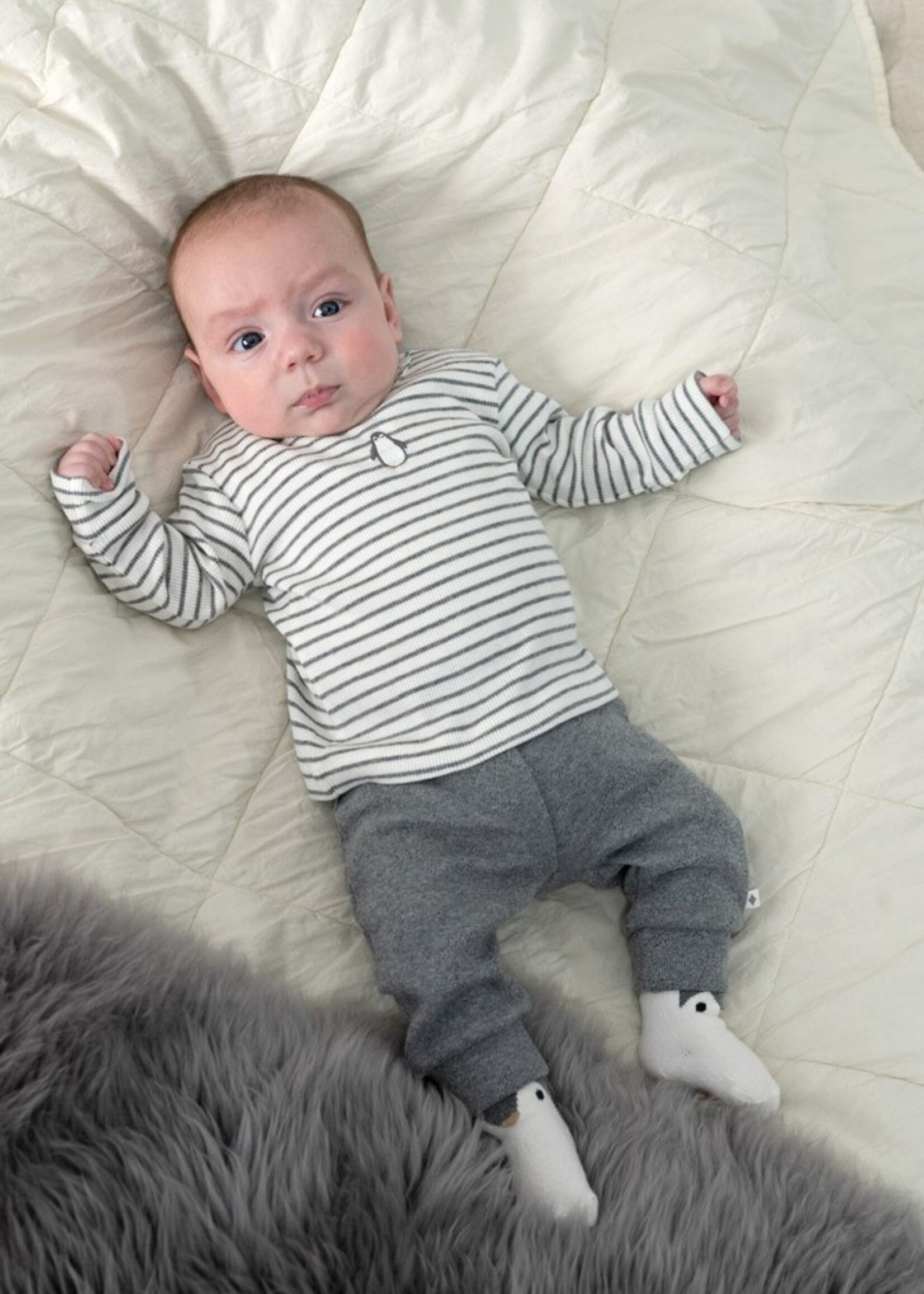 Feetje Feetje | Longsleeve rib met streep - Penguin Cuddles