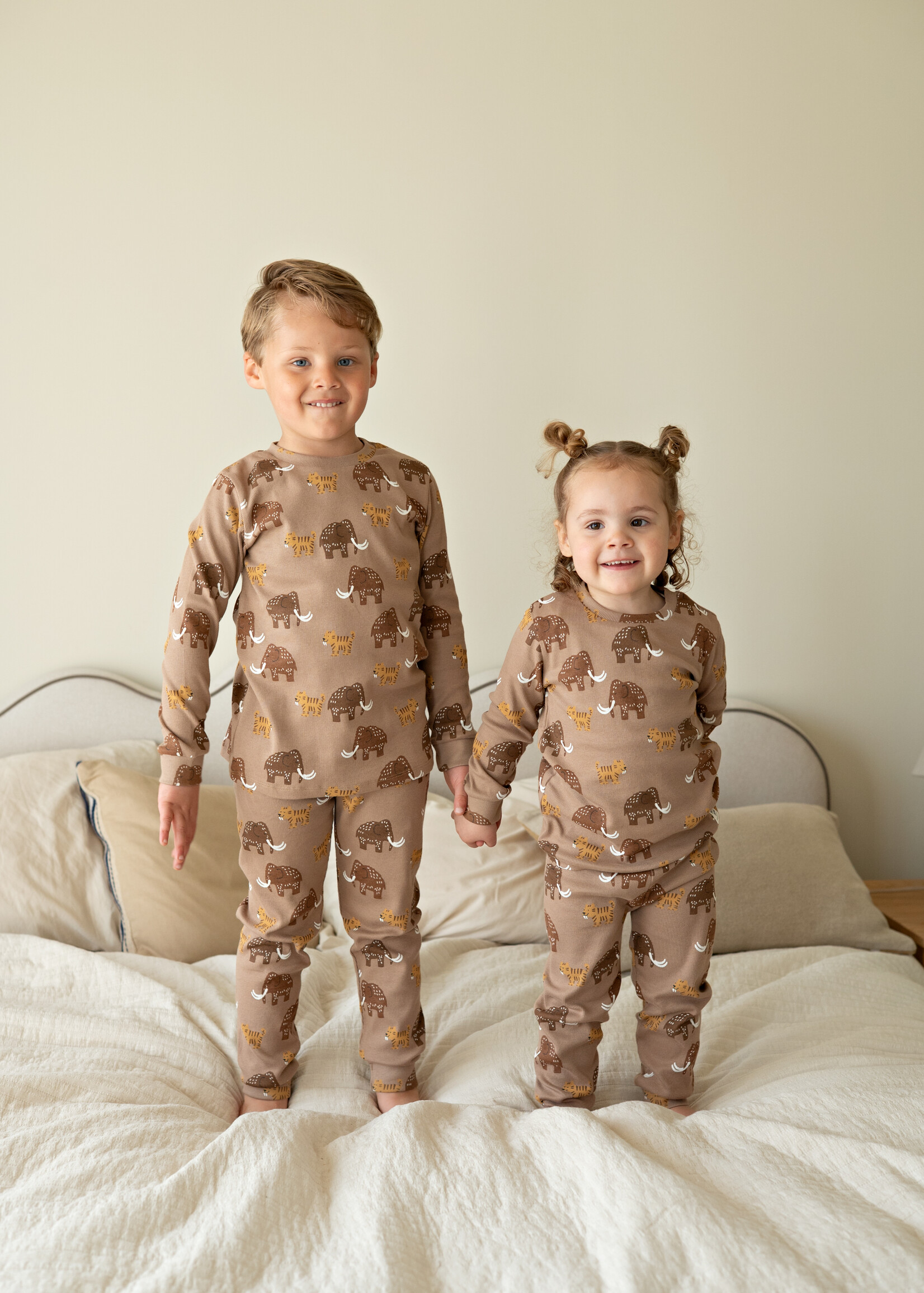 Feetje Feetje | Milo Mammoth - Premium Sleepwear by Feetje