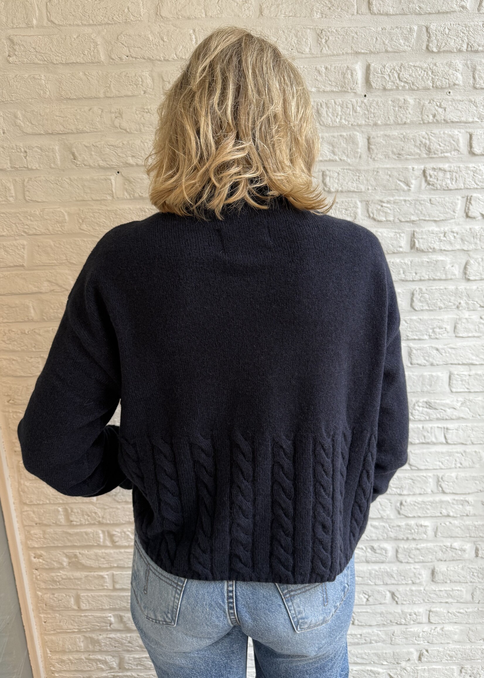 Cesar Casier Colorado sweater