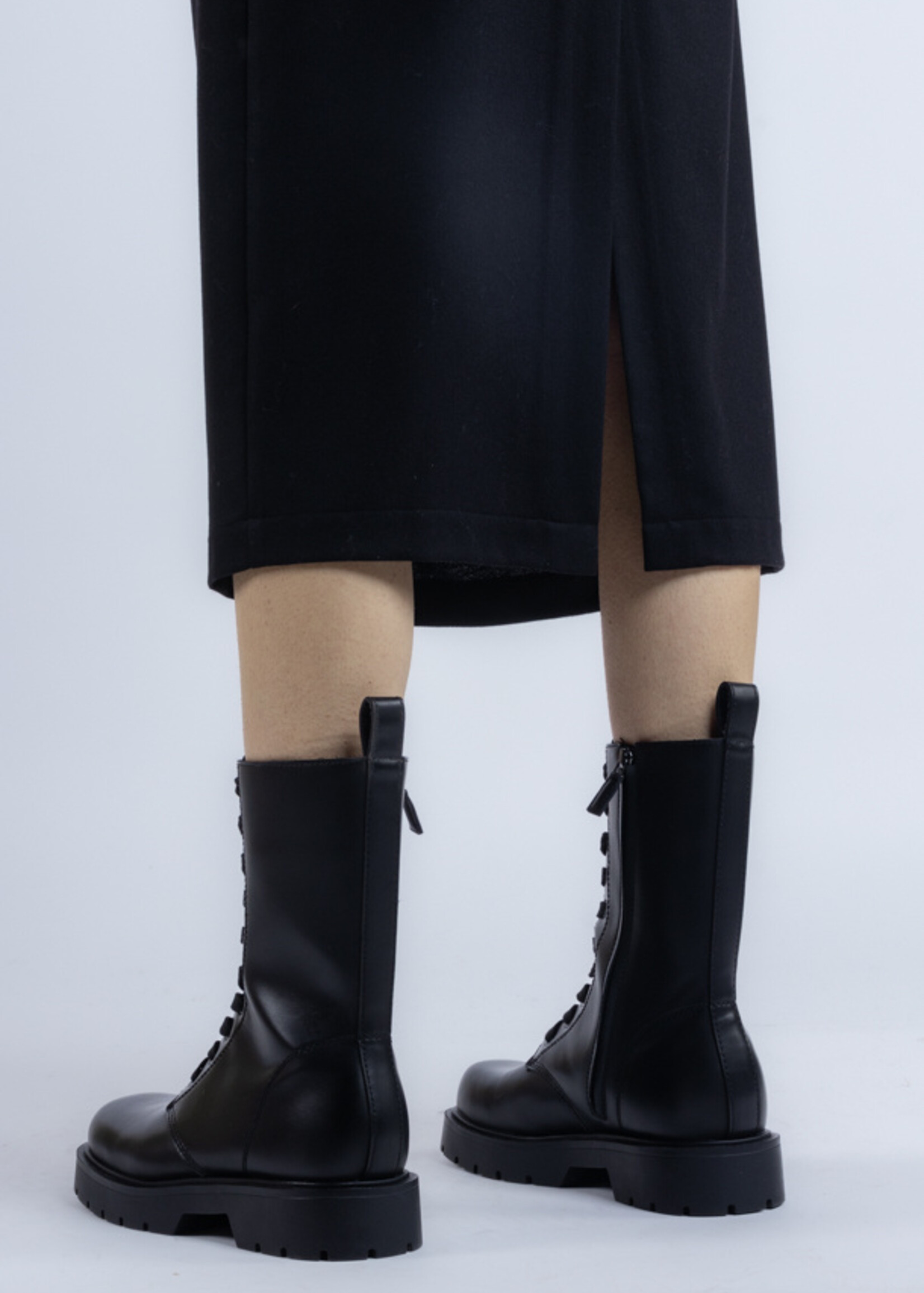 Phisique du role 25W041 Dress in ultralight virgin wool