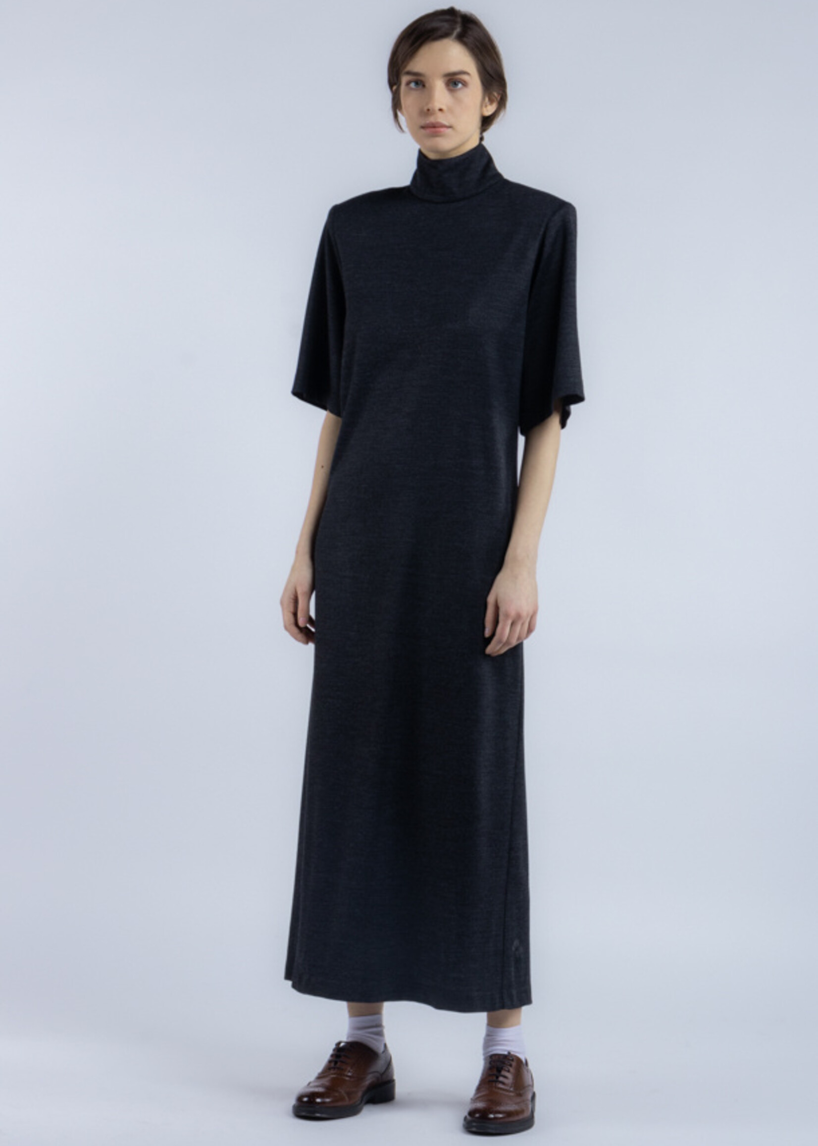 Phisique du role 25W171 Amelia's dress sleeves