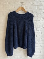 Pull raglan