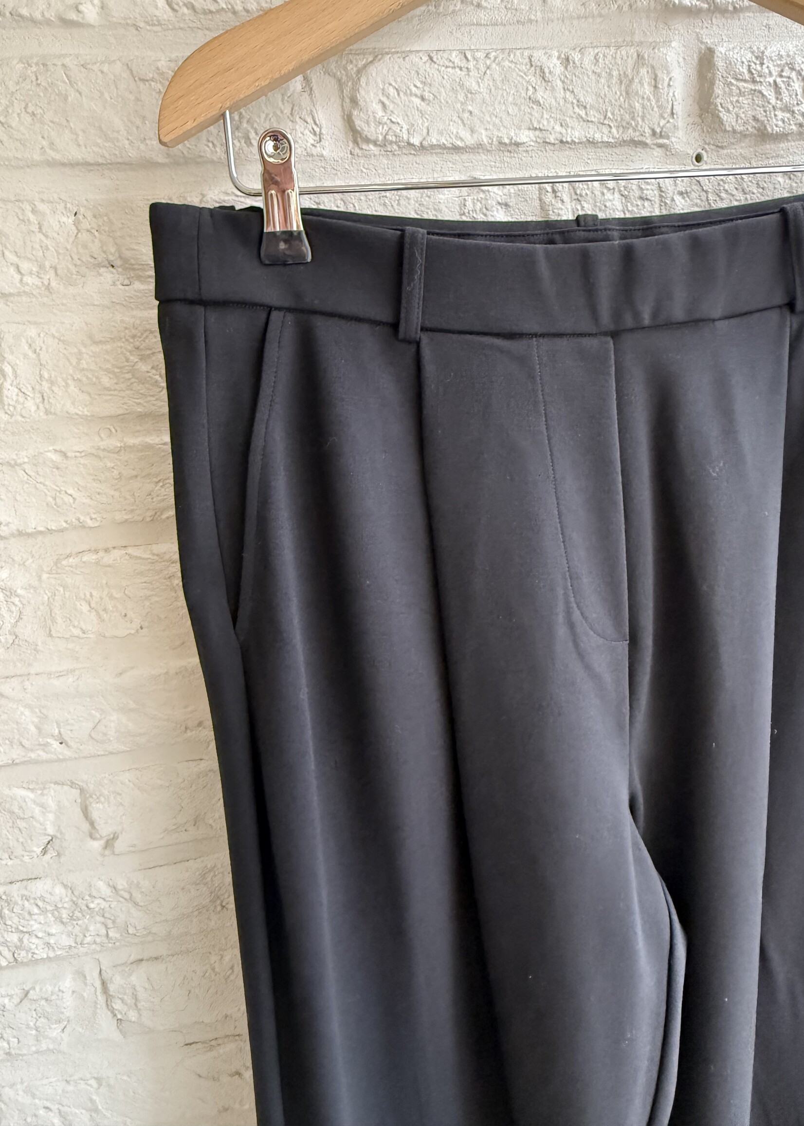 Travel dress Punto drew pants