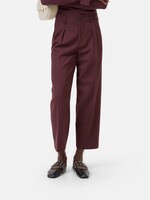 Closed Closed -  Ruthy dark raisin red