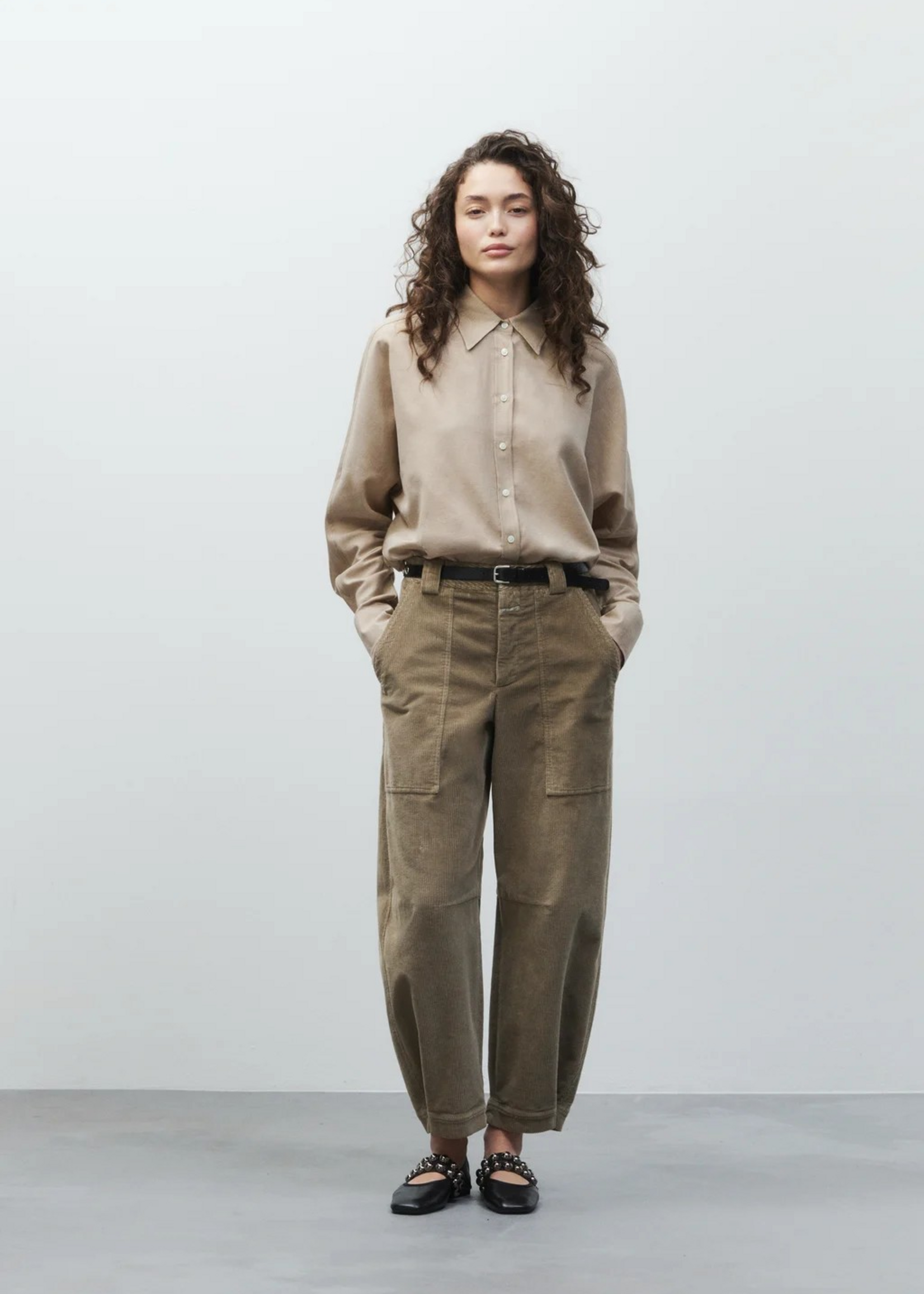 Closed c21734 38i 30 911 Rhannon