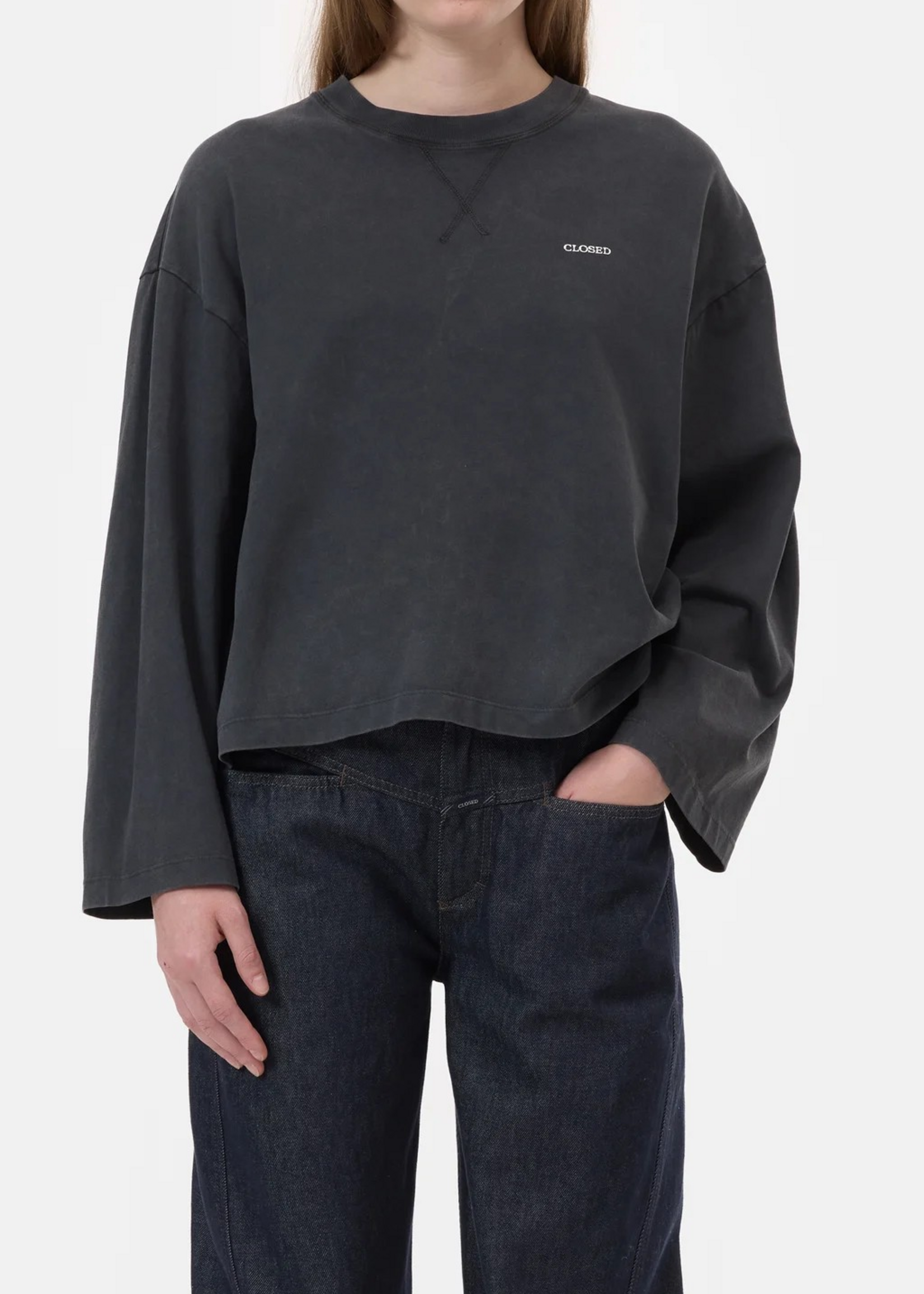 Closed C95344 44H 13 100 crewneck longsleeve